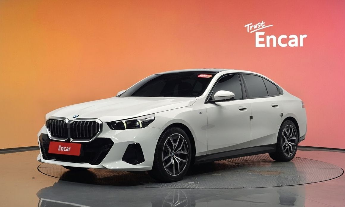 BMW 5-Series 520i M Sport, 2024