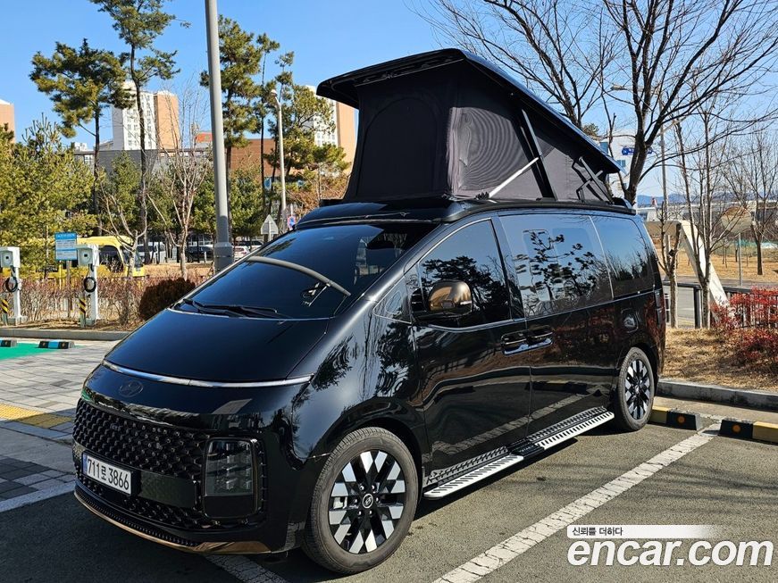 Hyundai Staria 2WD Camping Car, 2025