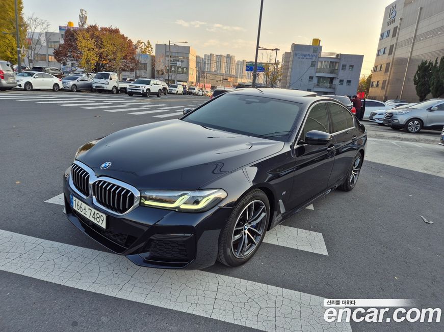 BMW 5-Series 520i M Sport, 2022