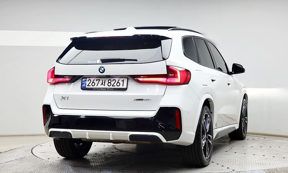 BMW X1 xDrive 20i M Sport, 2024