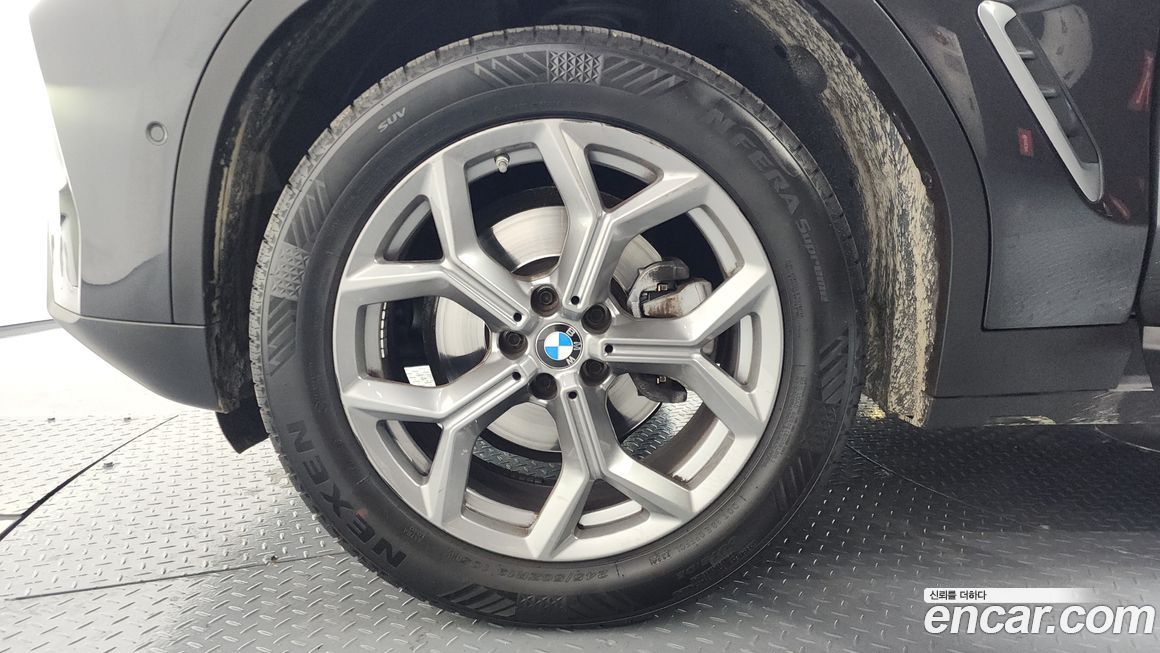 BMW X4 xDrive20i xLine, 2022