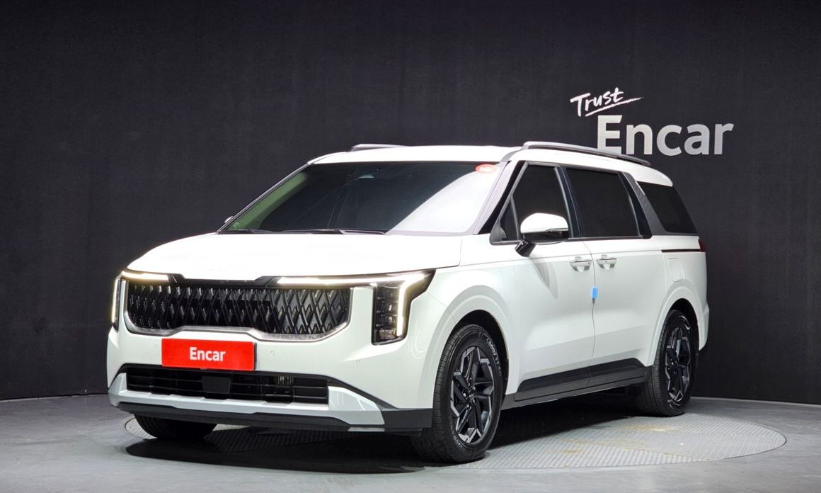 Kia Carnival 9-Seater Prestige, 2025