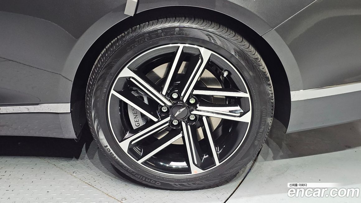 Genesis G80 Gasoline 2.5 Turbo AWD, 2026