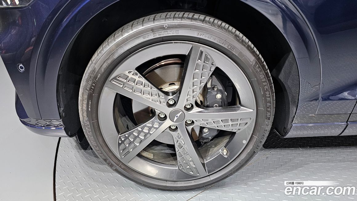 Genesis GV70 2.5T Gasoline AWD, 2024