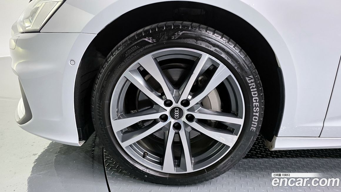 Audi A6 45 TFSI Premium, 2023