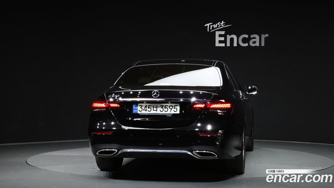 Mercedes-Benz E-Class E250 AMG Line, 2023