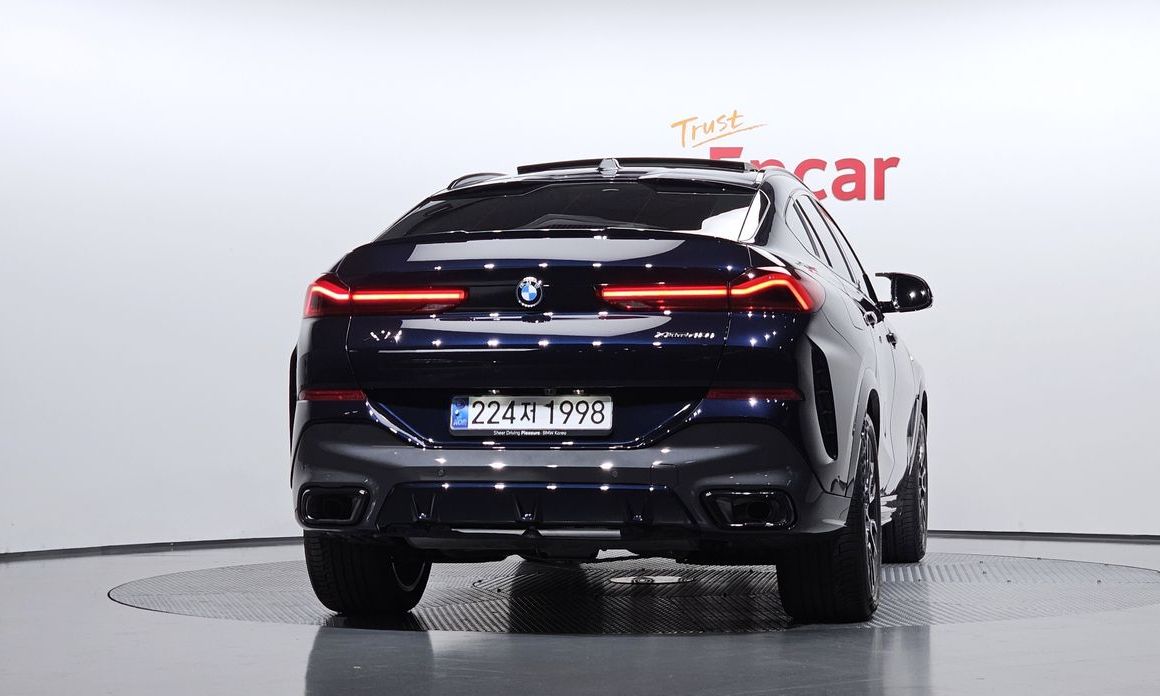 BMW X6 xDrive40i M Sport, 2025