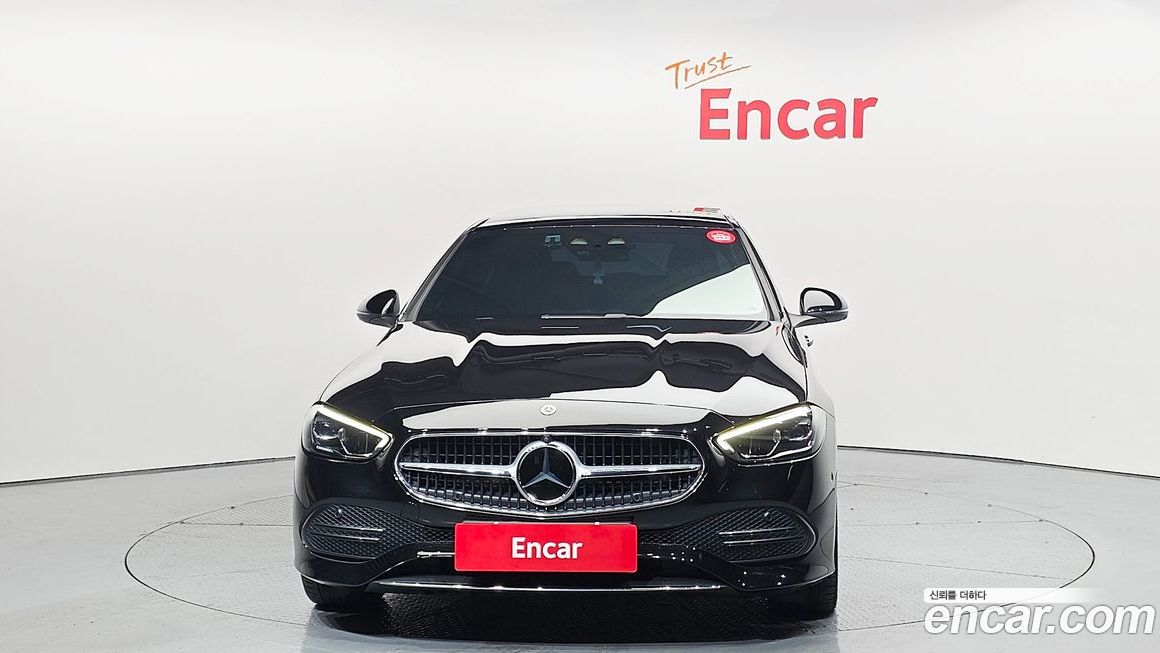 Mercedes-Benz C-Class C300 4MATIC Avantgarde, 2024