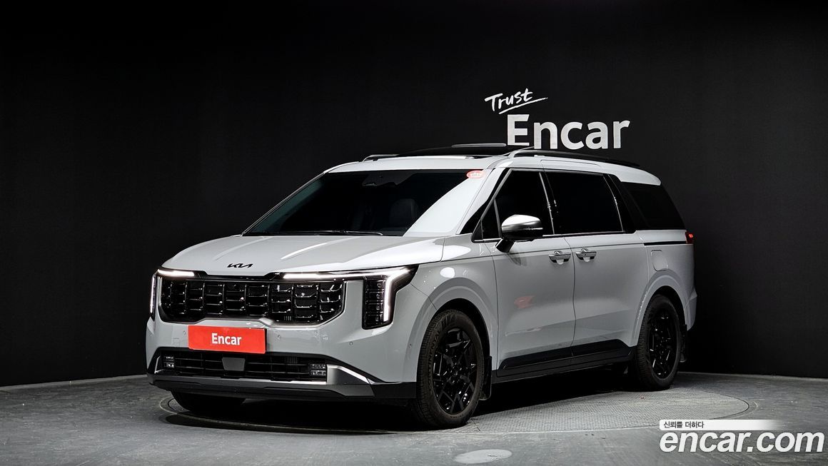 Kia Carnival 7-Seater Gravity, 2025