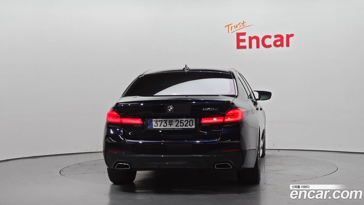 BMW 5-Series 523d M Sport, 2023