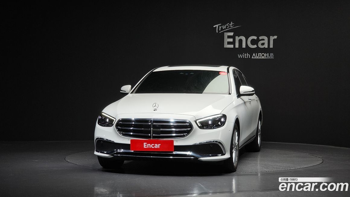 Mercedes-Benz E-Class E220d 4MATIC Exclusive, 2022
