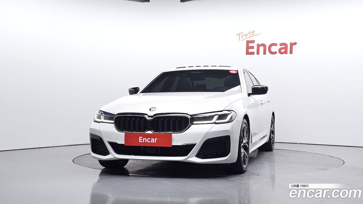 BMW 5-Series 530i xDrive M Sport Package, 2023