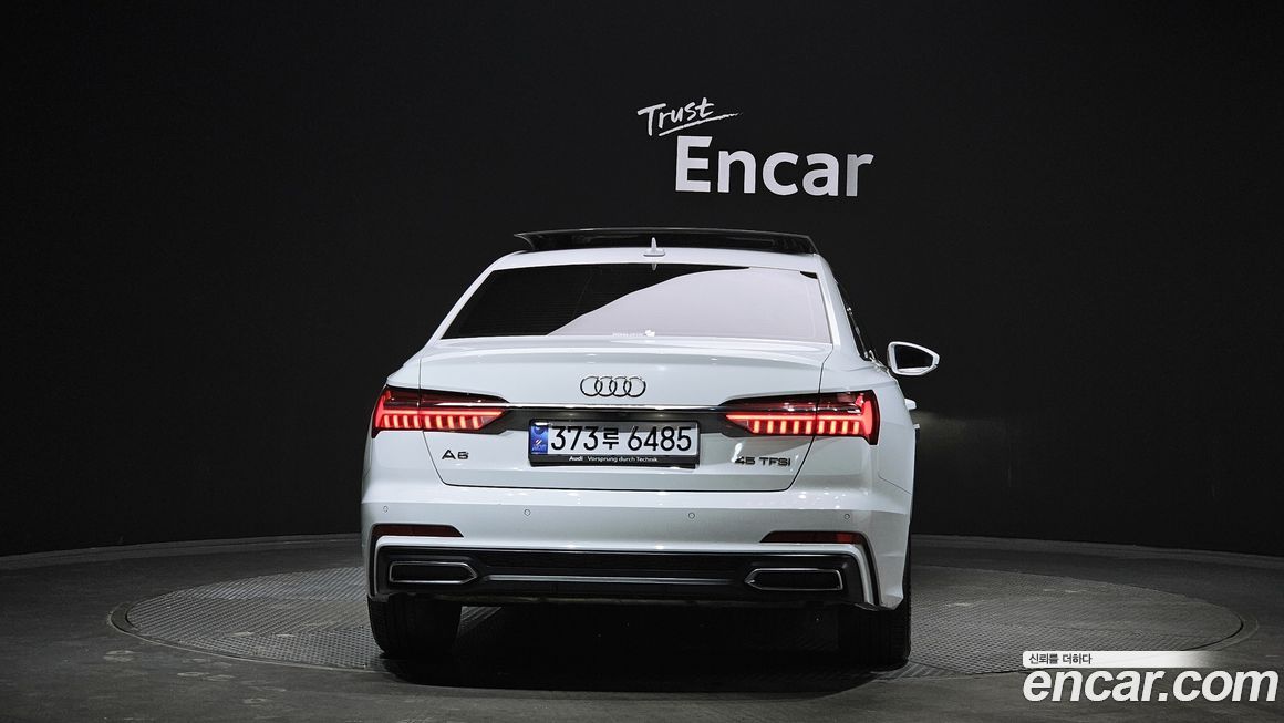 Audi A6 45 TFSI Premium, 2023