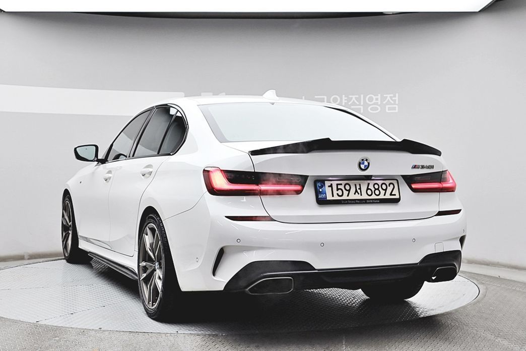 BMW 3-Series M340i Performance, 2022