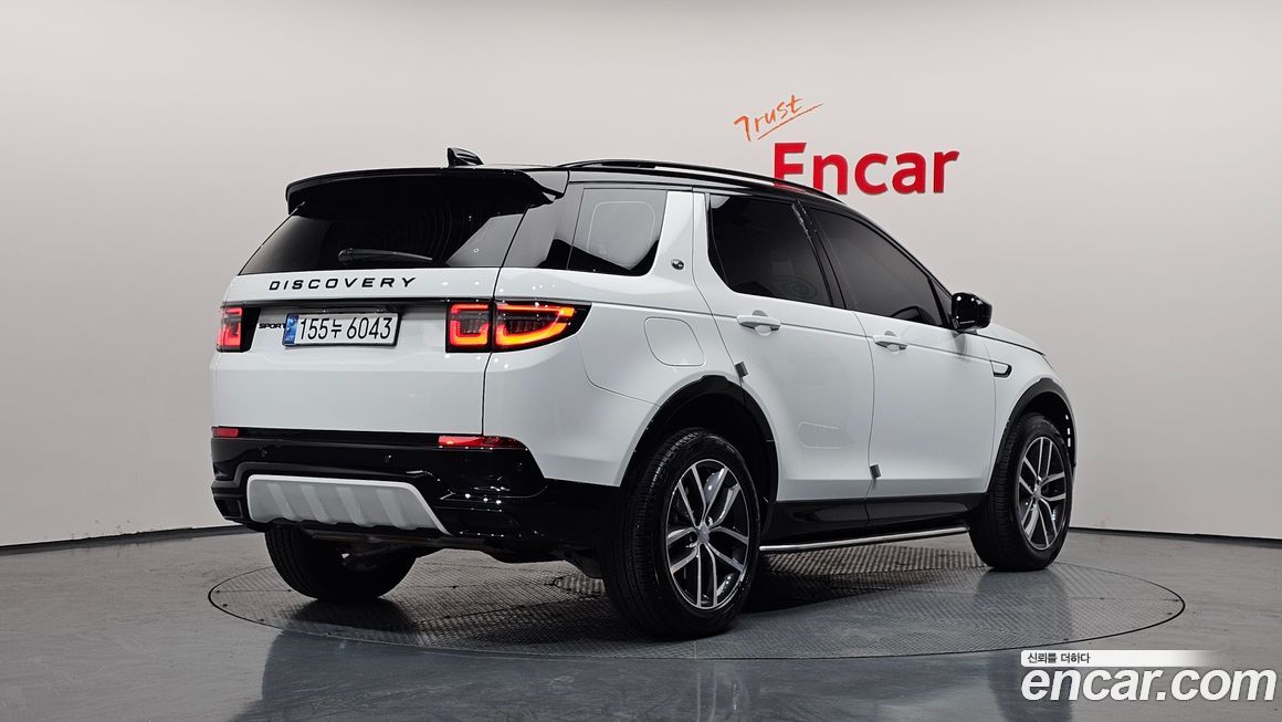 Land Rover Discovery Sport P250 Dynamic SE, 2025