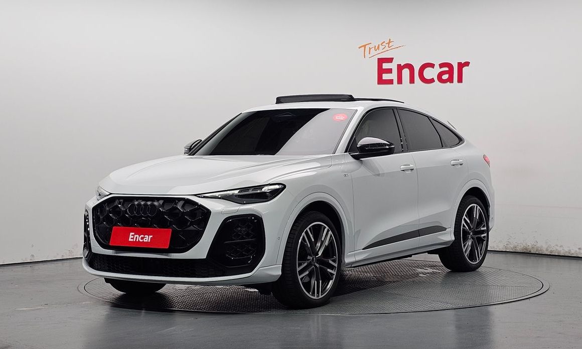 Audi Q5 45 TFSI Quattro S Line Black Edition Sport Back, 2025