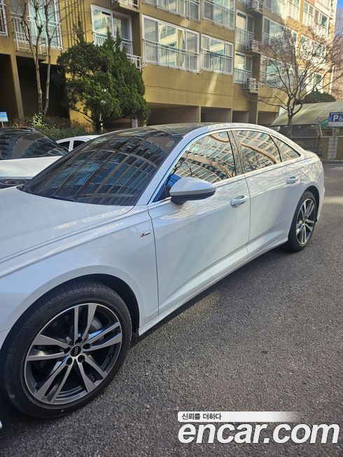 Audi A6 45 TFSI Premium, 2023