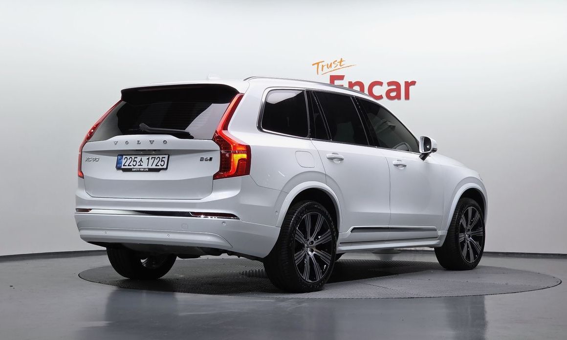 Volvo XC90 B6 Ultra Bright, 2025