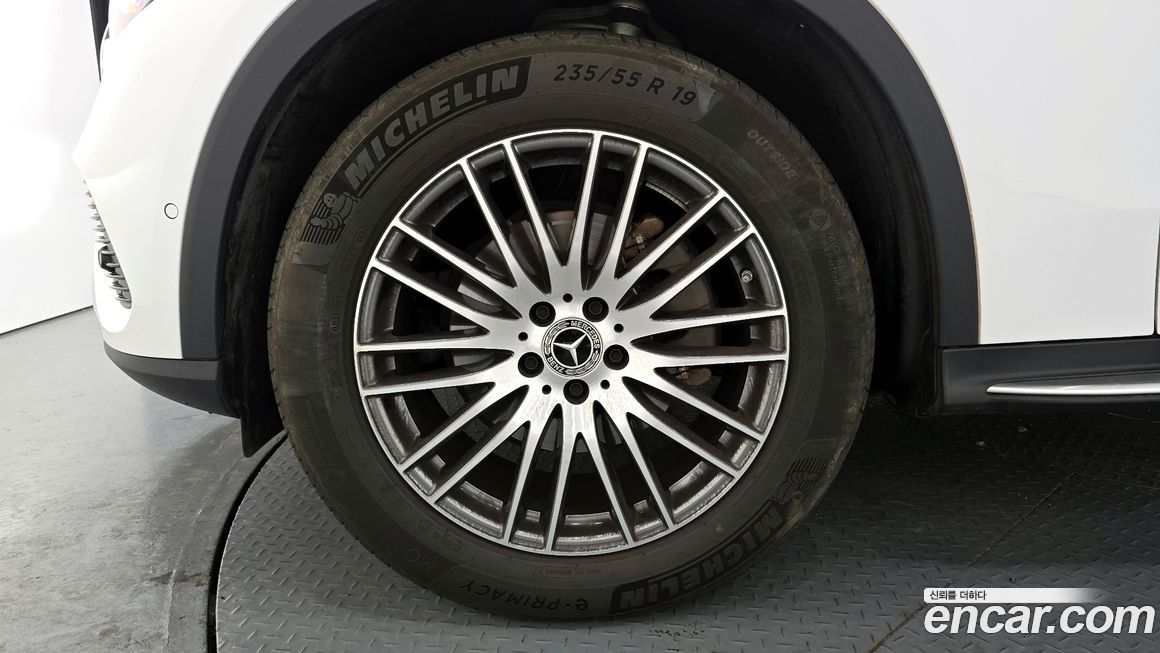 Mercedes-Benz GLC-Class GLC220 d 4MATIC, 2025