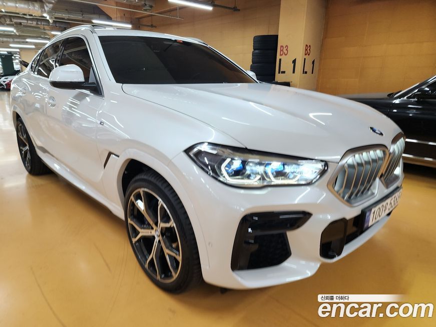 BMW X6 xDrive30d M Sport, 2022