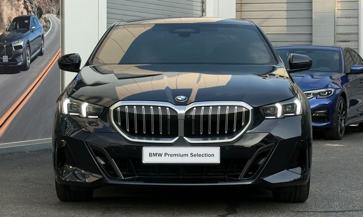 BMW 5-Series 520i M Sport, 2024