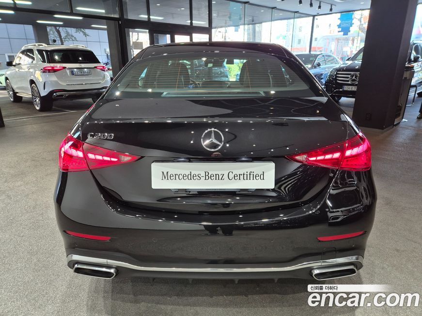 Mercedes-Benz C-Class C200 AMG Line, 2025