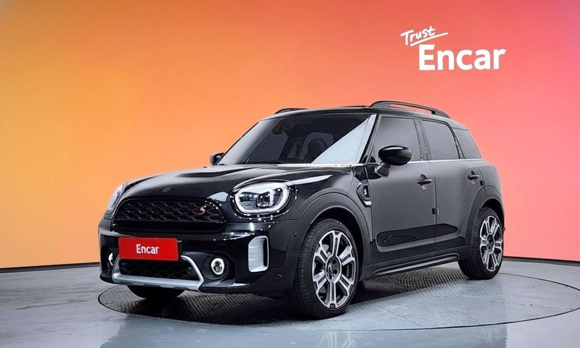 Mini Countryman ALL4 Classic Launch Pack, 2023