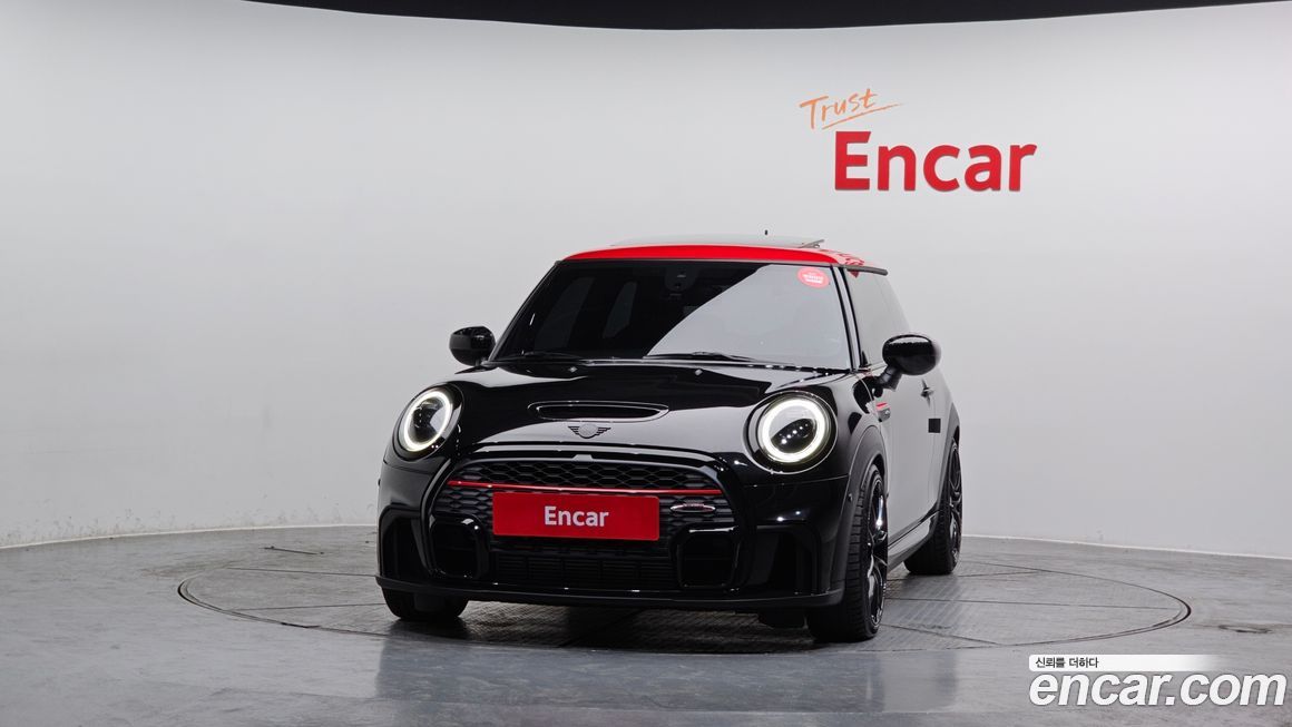 Mini Cooper JCW, 2023