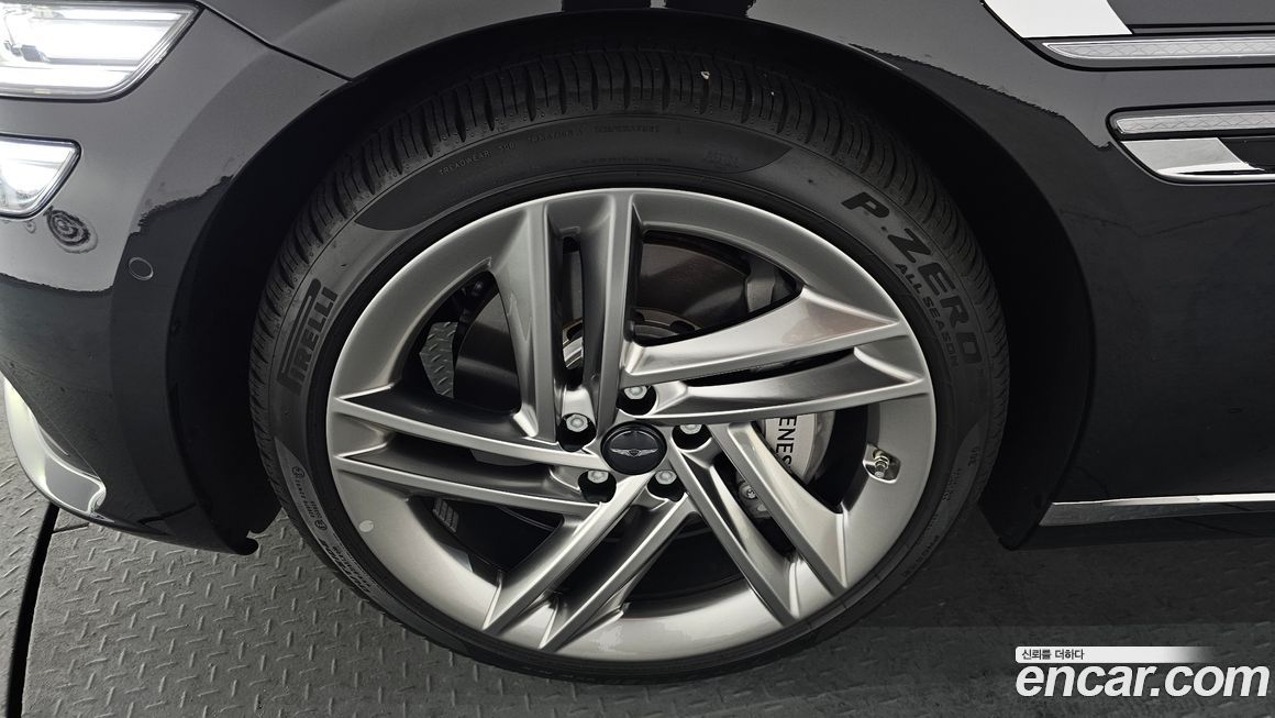 Genesis G80 Gasoline 2.5 Turbo AWD, 2025