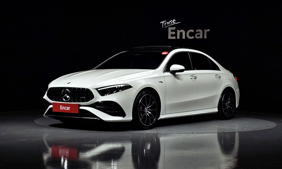 Mercedes-Benz A-Class AMG A35 4MATIC Sedan, 2024