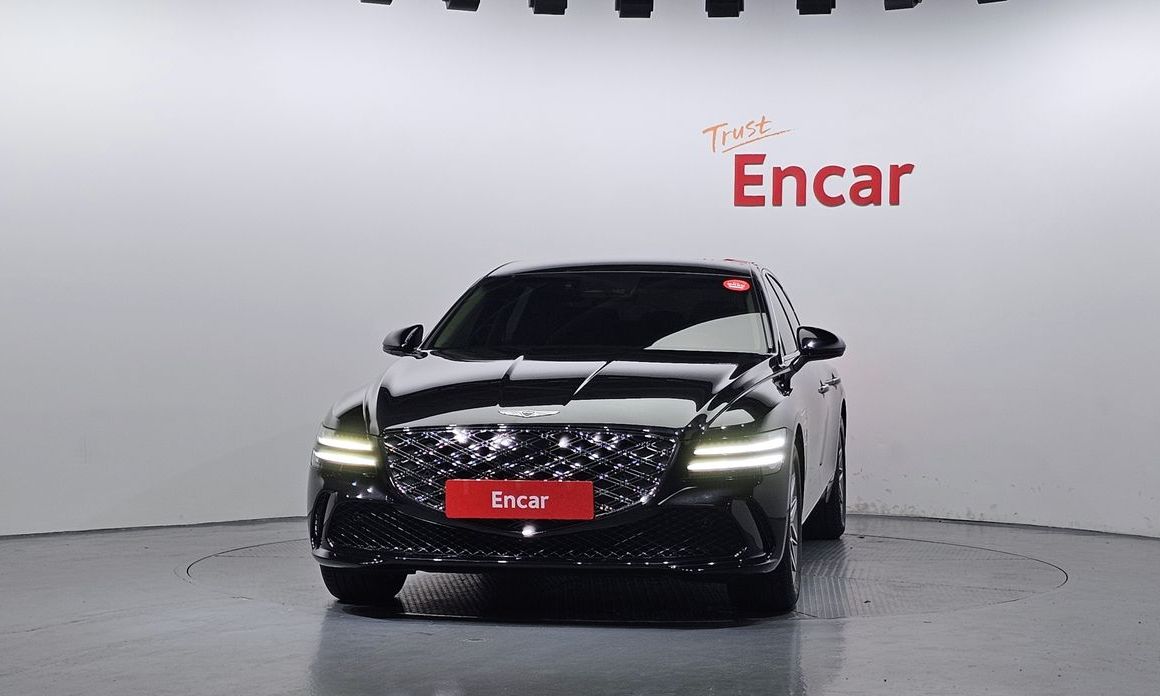 Genesis G80 Gasoline 2.5 Turbo 2WD, 2025