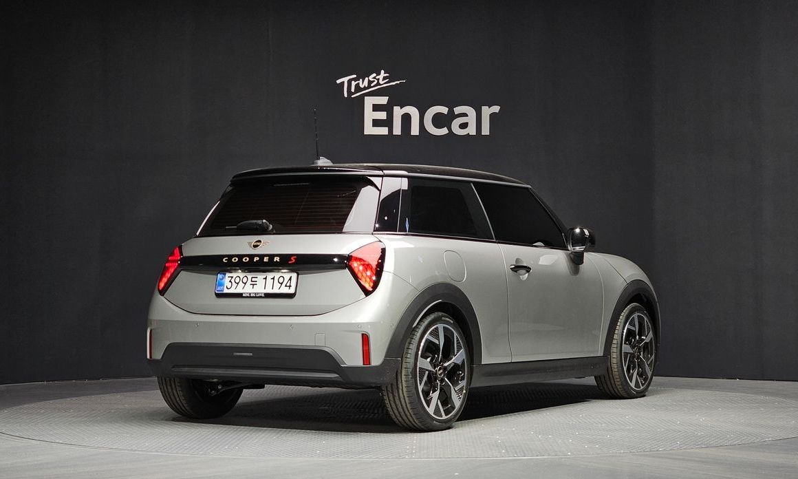Mini Cooper Favoured, 2026