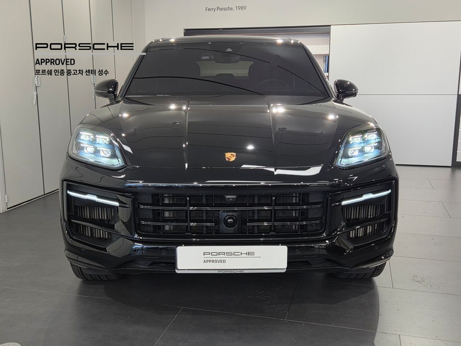 Porsche Cayenne 3.0, 2024