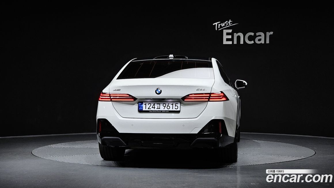 BMW 5-Series 530i xDrive M Sport, 2024