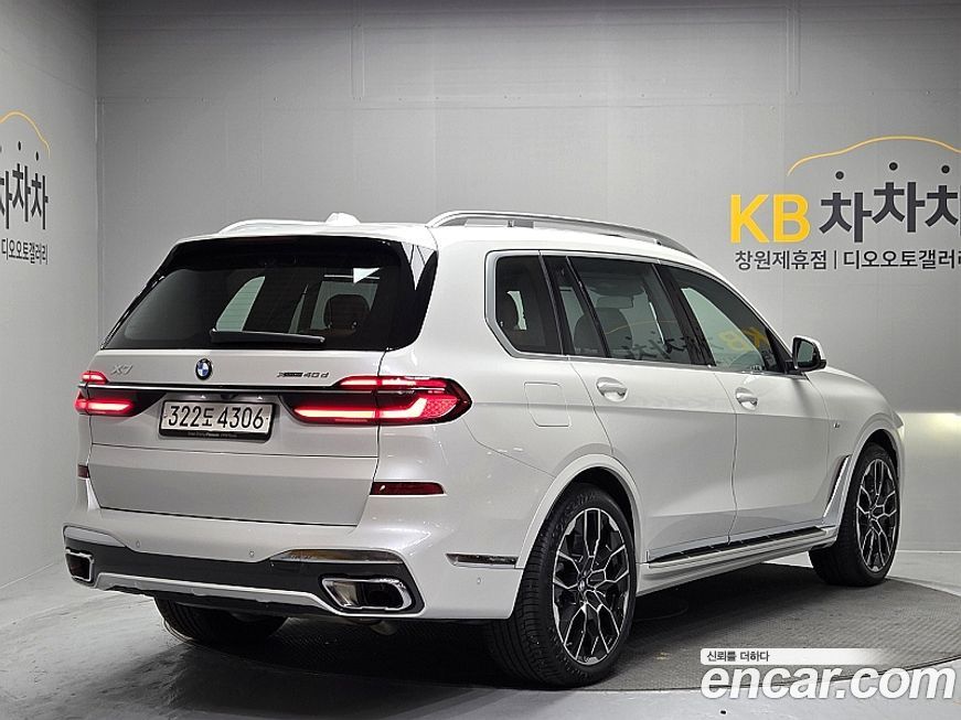 BMW X7 xDrive 40d M Sport 7 STR, 2025