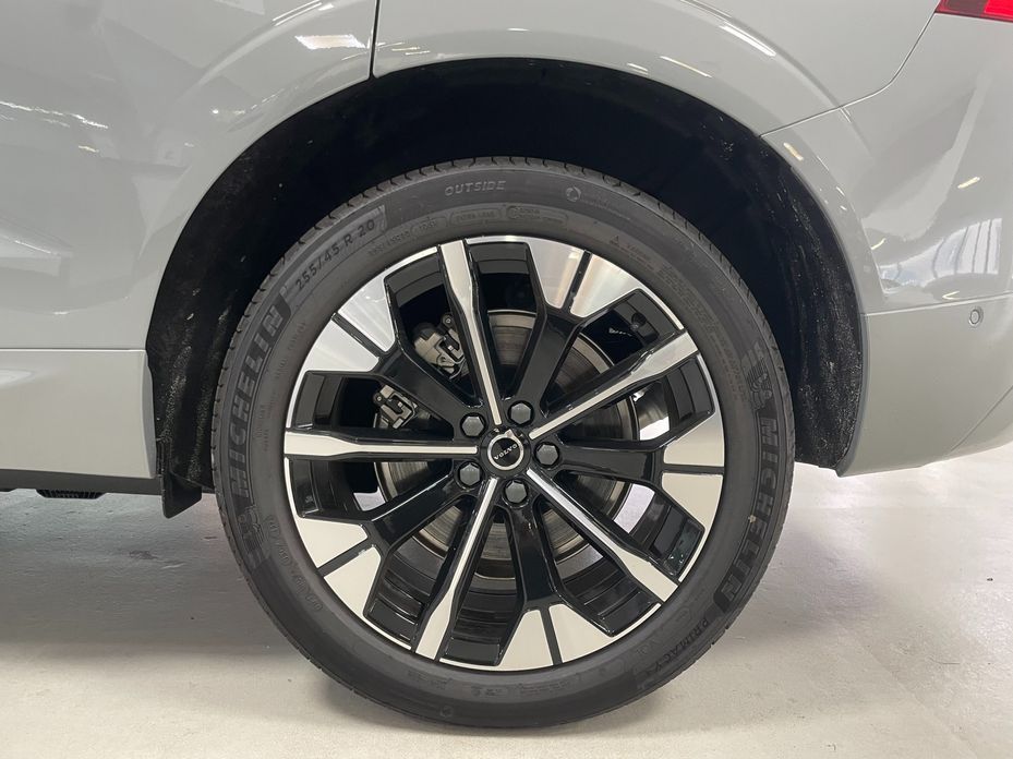Volvo XC60 B5 Ultra Bright Air Sus, 2026