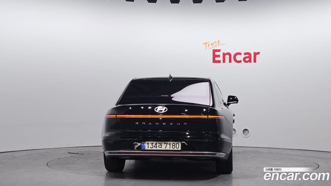 Hyundai Grandeur 2,5 Gasoline 2WD, 2025