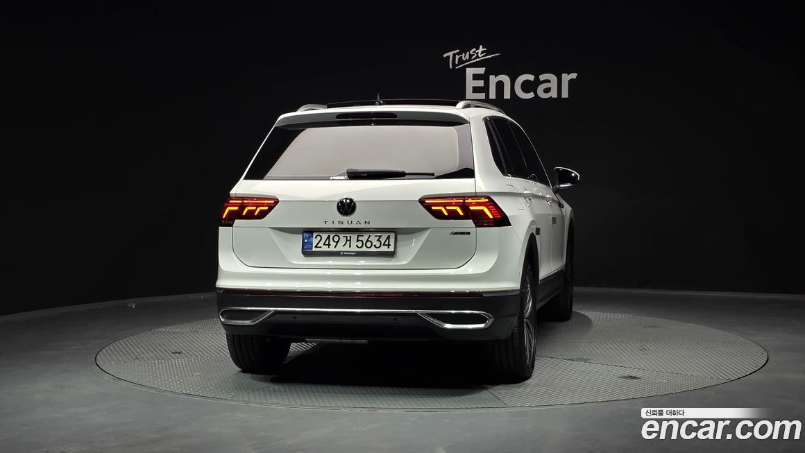 Volkswagen Tiguan 2.0 TDI 4Motion Prestige, 2023