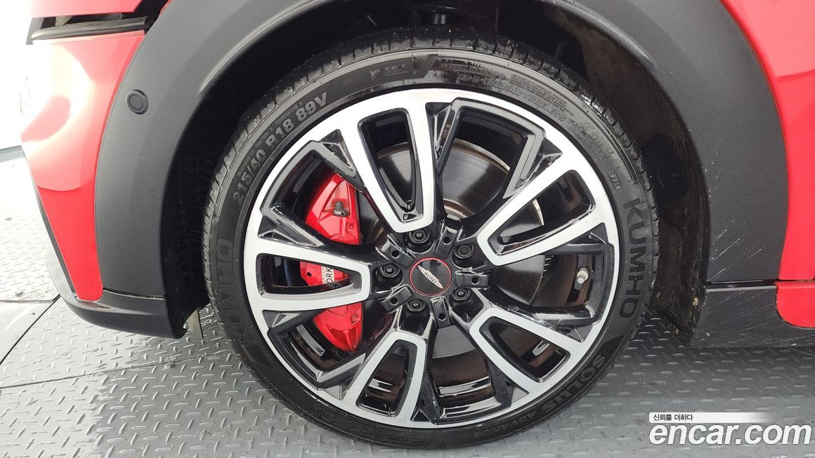 Mini Cooper JCW, 2023