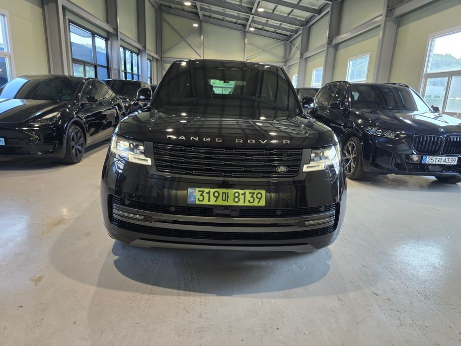 Land Rover Range Rover P530 Autobiography, 2025