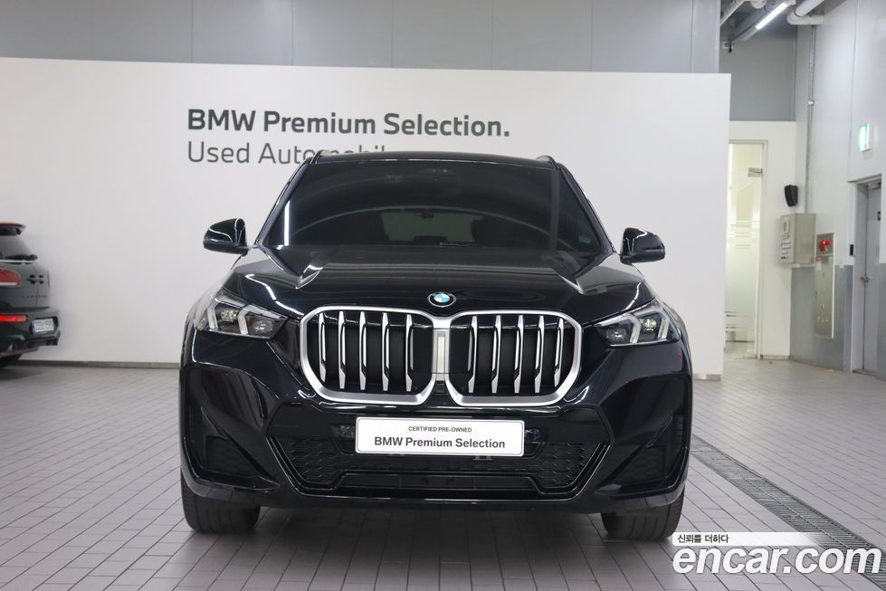 BMW X1 xDrive 20i M Sport, 2025
