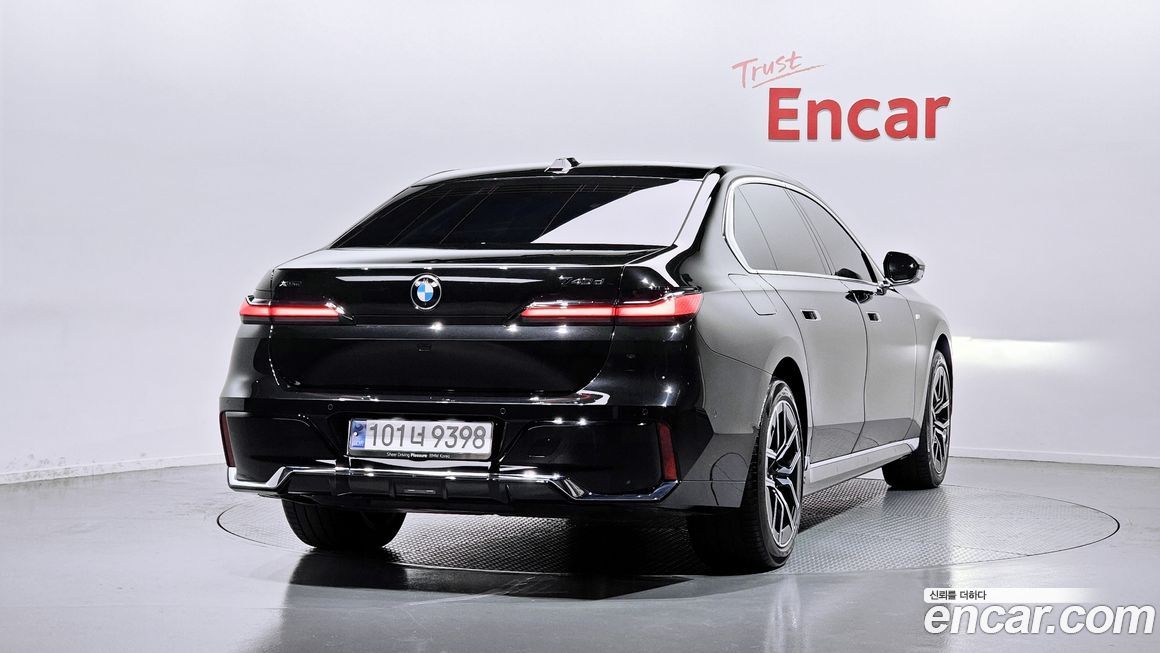 BMW 7-Series 740d xDrive M Sport, 2025