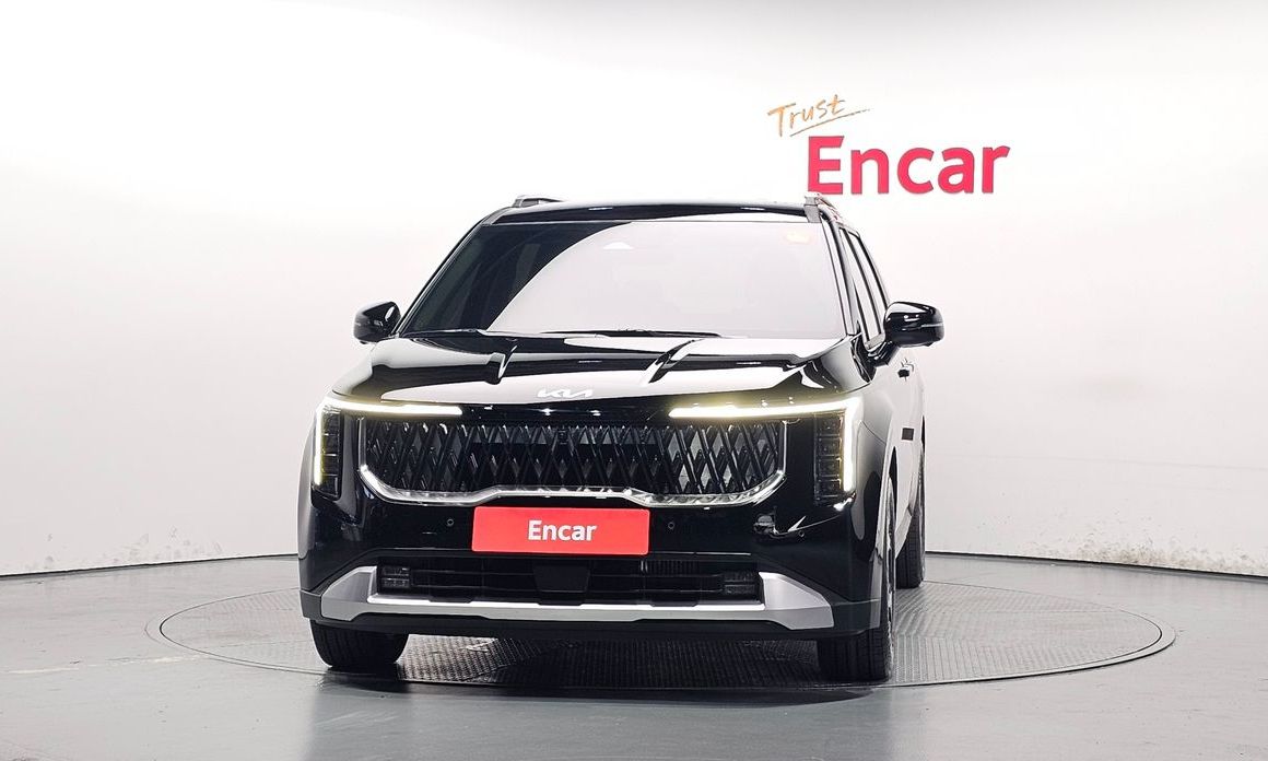 Kia Carnival 9-Seater Prestige, 2025