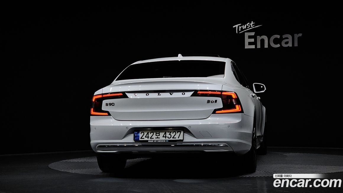 Volvo S90 B6 AWD Ultimate Bright, 2023