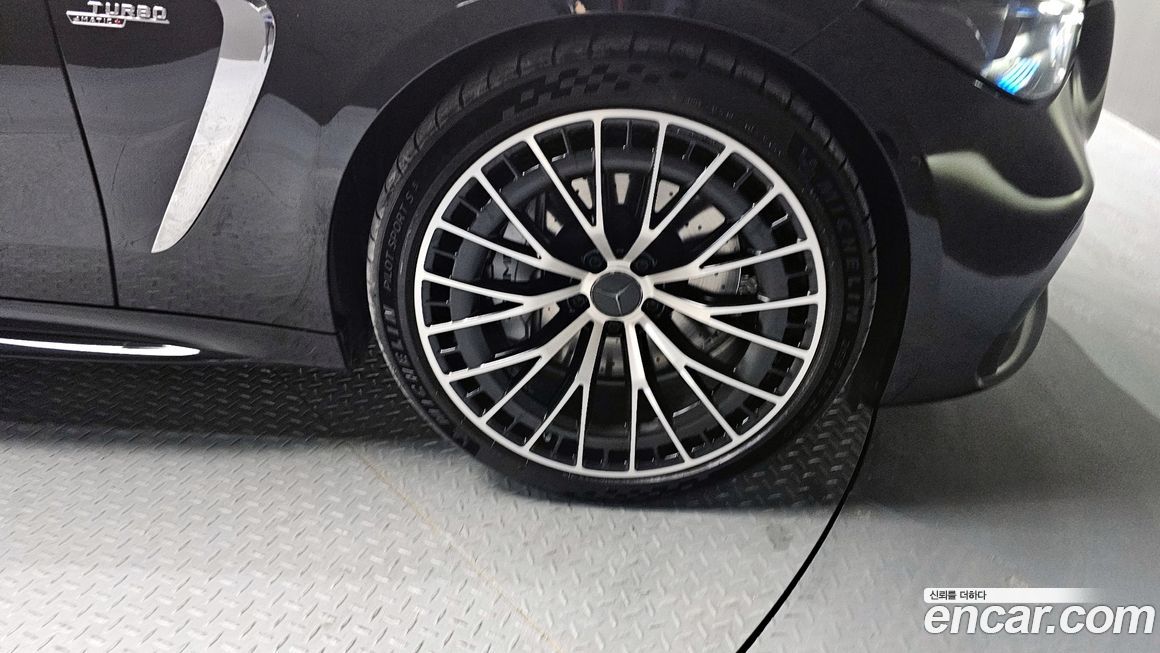 Mercedes-Benz CLE-Class AMG CLE53 4MATIC+ Cabriolet, 2025