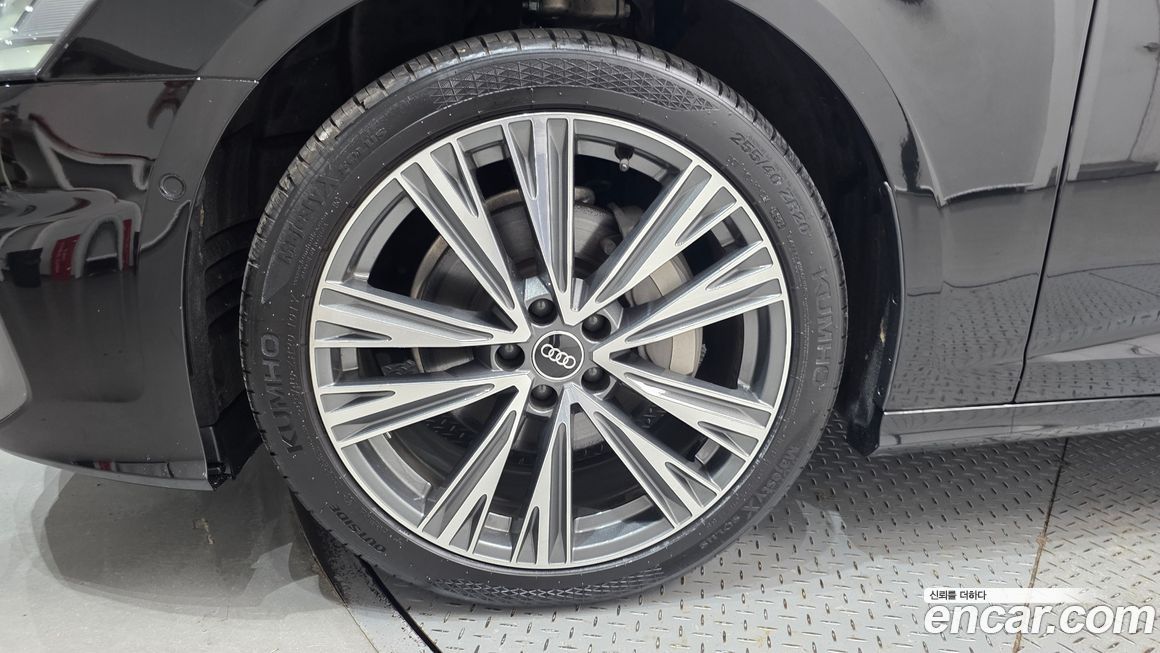 Audi A6 45 TFSI Quattro Premium, 2023