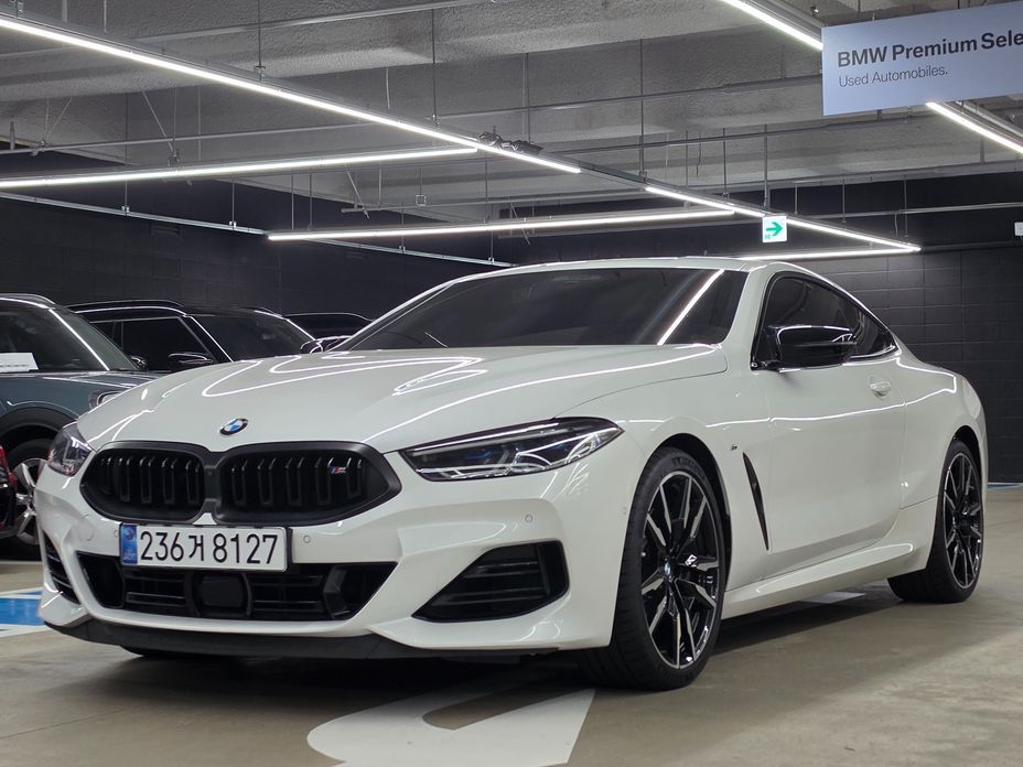 BMW 8-Series M850i xDrive Coupe, 2025