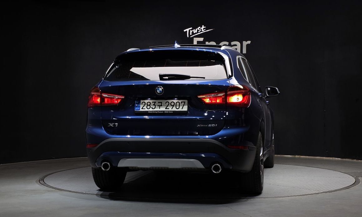 BMW X1 xDrive 20i xLine, 2022