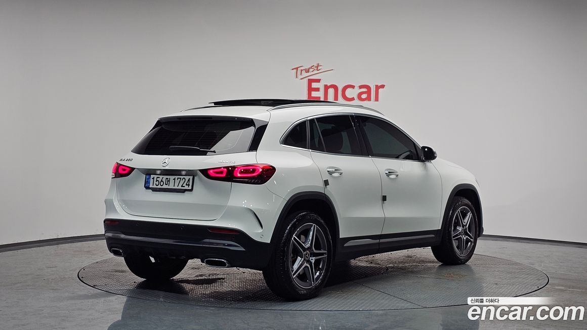 Mercedes-Benz GLA-Class GLA250 4MATIC, 2022