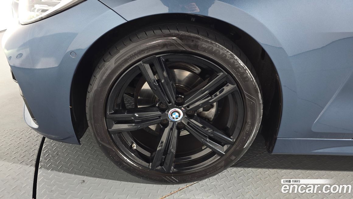 BMW 4-Series 420i M Sport Convertible, 2022